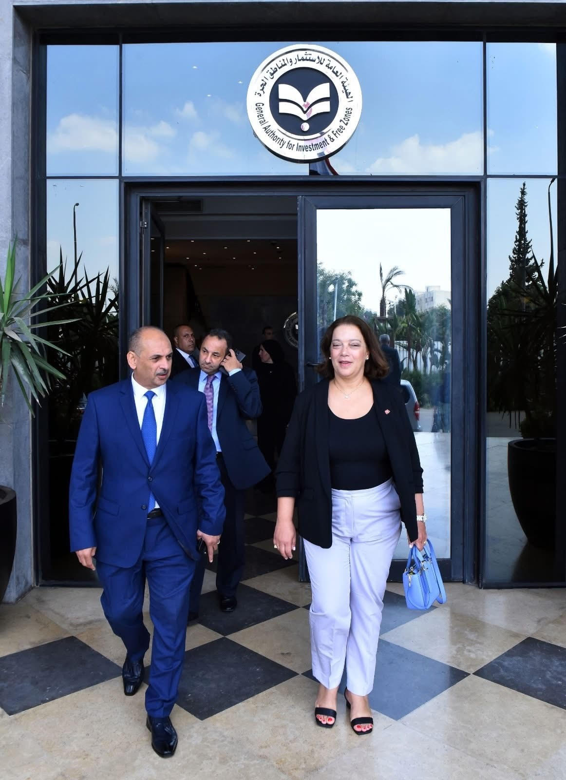 الهيئة العامة للاستثمار والمناطق الحرة تستضيف رئيس الهيئة التونسية للاستثمار
