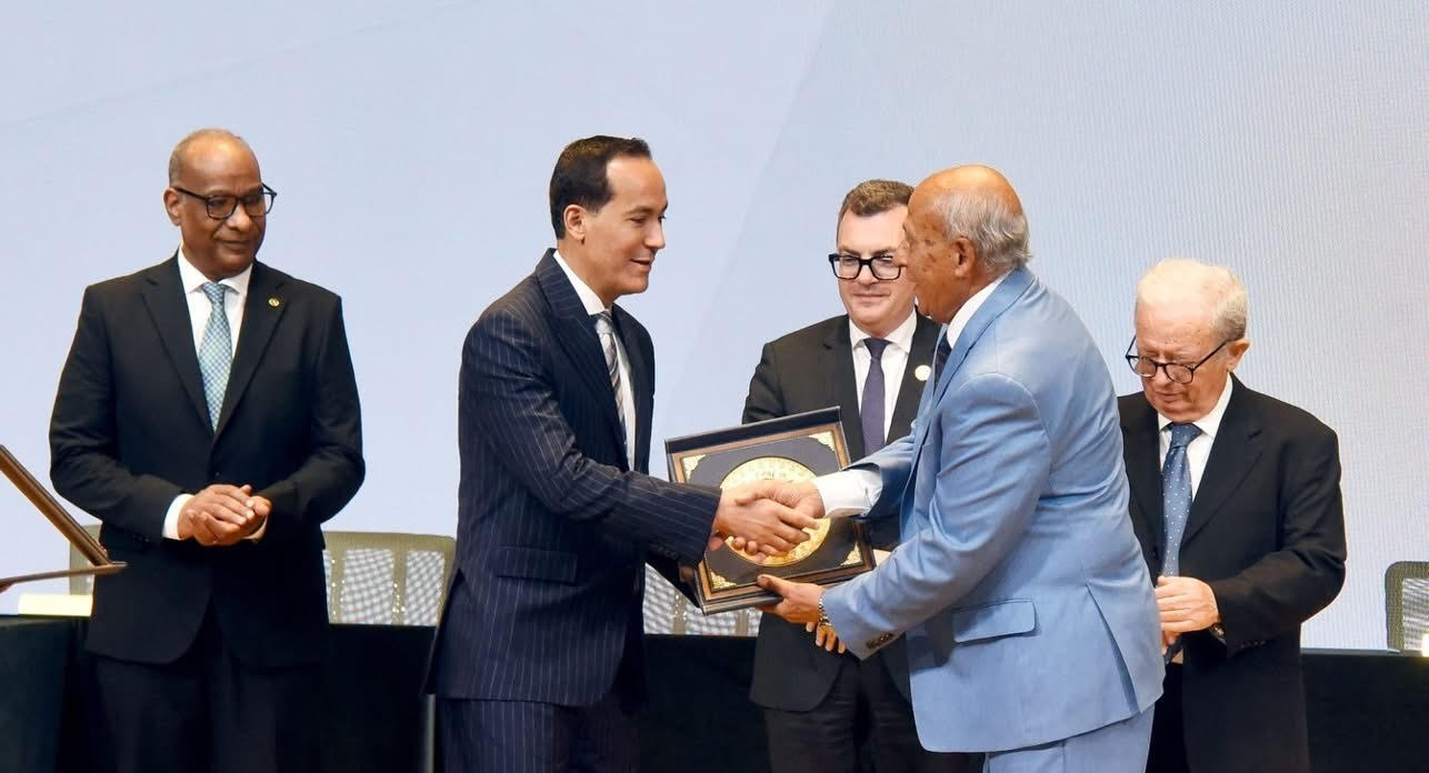 الرئيس التنفيذي للهيئة العامة للاستثمار والمناطق الحرة يشهد توقيع شراكة استراتيجية بين التحالف المصري للتعليم والبنك الأهلي
