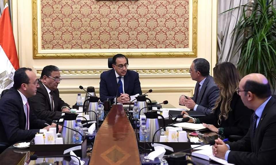 Prime Minister follows up a number of files related to the promotion of investment opportunities plans in Egypt with GAFI CEO