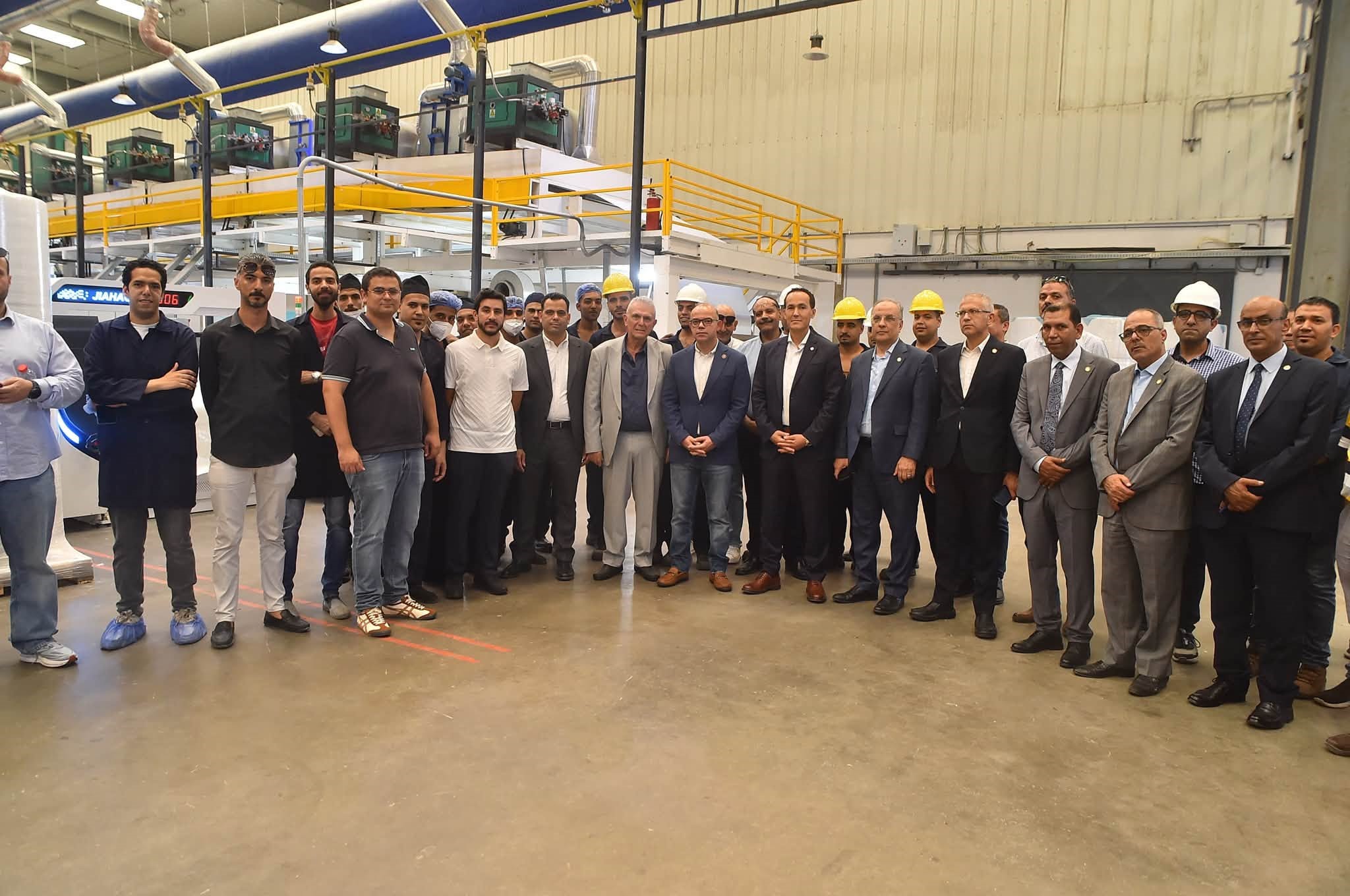 ضمن جولة موسعة بمحافظة الإسكندرية.. وزير الاستثمار والتجارة الخارجية يتفقد شركة فارما بلاست لتصنيع المستلزمات الطبية 