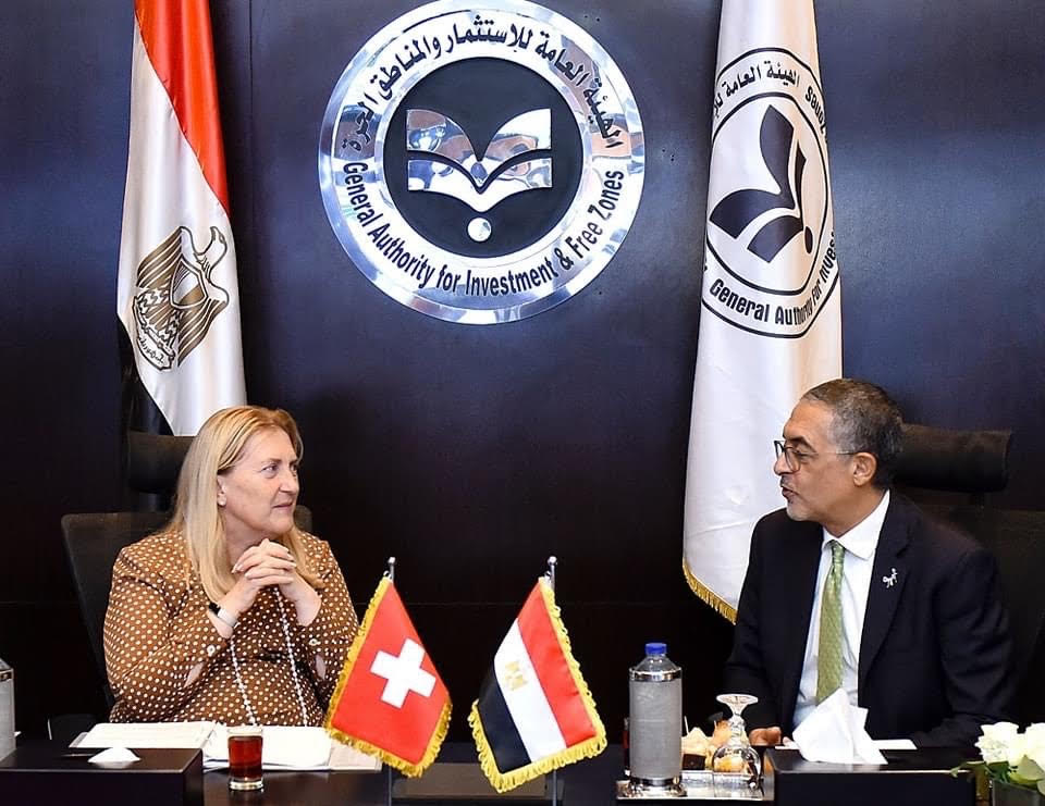 الرئيس التنفيذي للهيئة العامة للاستثمار والمناطق الحرة ووزيرة الدولة للشؤون الاقتصادية السويسرية يبحثان إنشاء لجنة اقتصادية مشتركة