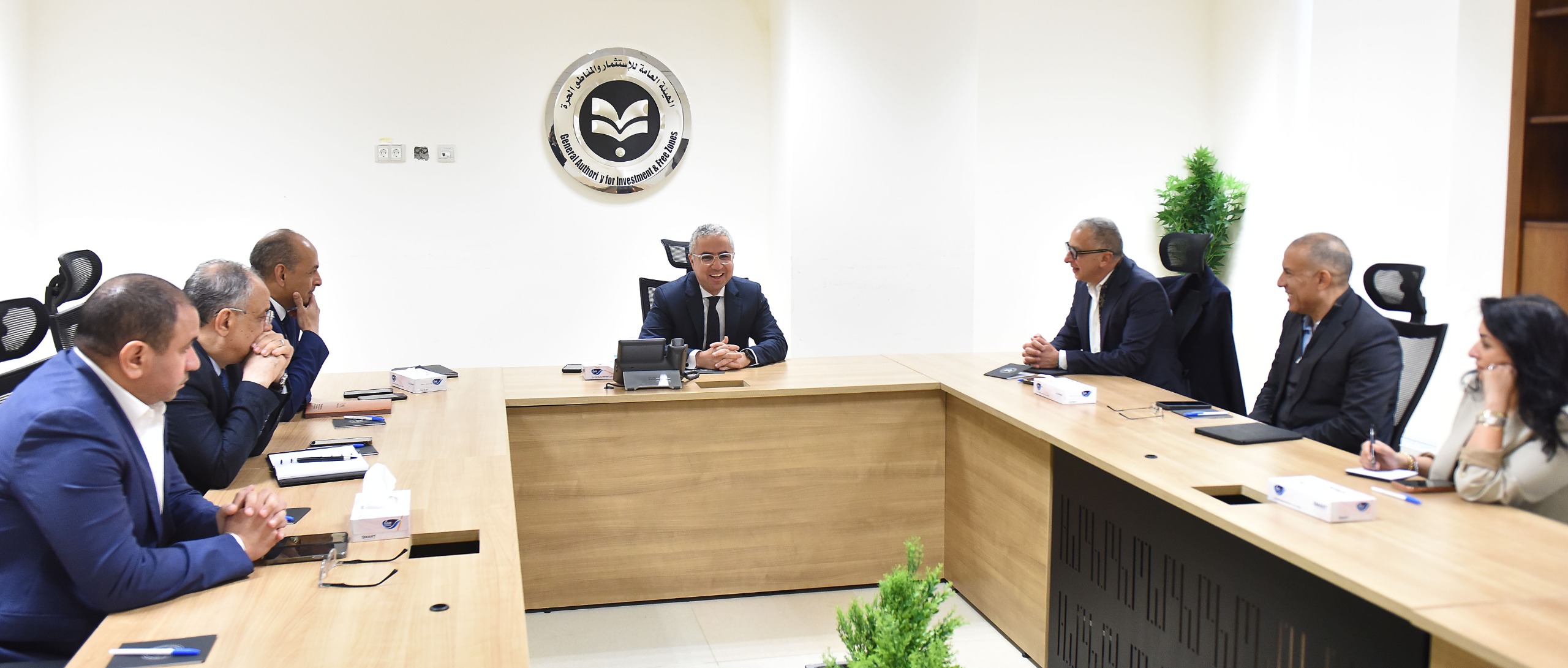 الهيئة العامة للاستثمار والمناطق الحرة ومجموعة السويدي يبحثان إنشاء أول منطقة استثمارية خاصة بمصر