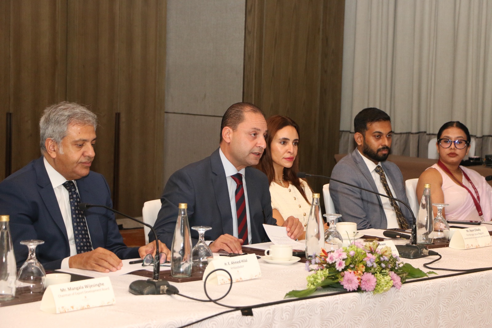 الهيئة العامة للاستثمار تبحث مع كبرى الشركات السريلانكية فرص الاستثمار والتوسع في مصر